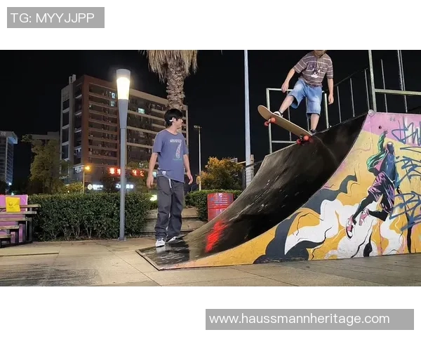 广州滑板队的力量与技巧探究:滑板运动的魅力与发展潜力分析 广州滑板队的力量与技巧探究:滑板运动的魅力与发展潜力分析