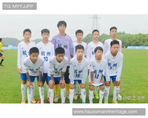 赛后分析:北京足球队与杭州足球队球员个人能力全面对比与评估 赛后分析:北京足球队与杭州足球队球员个人能力全面对比与评估