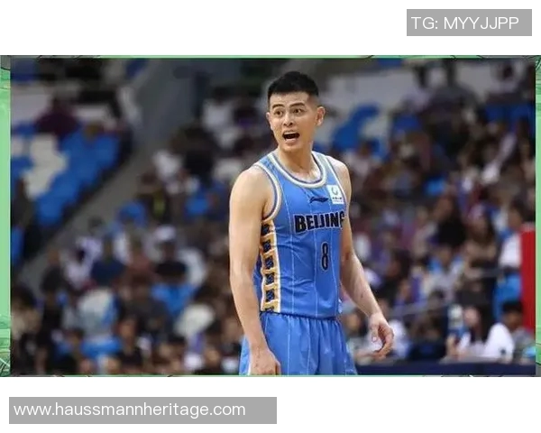 方硕在篮球赛场的精彩表现与未来发展潜力分析