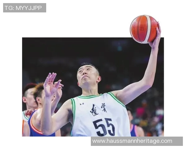 韩德君：从篮球新星到中国男篮核心的成长之路与辉煌成就分析