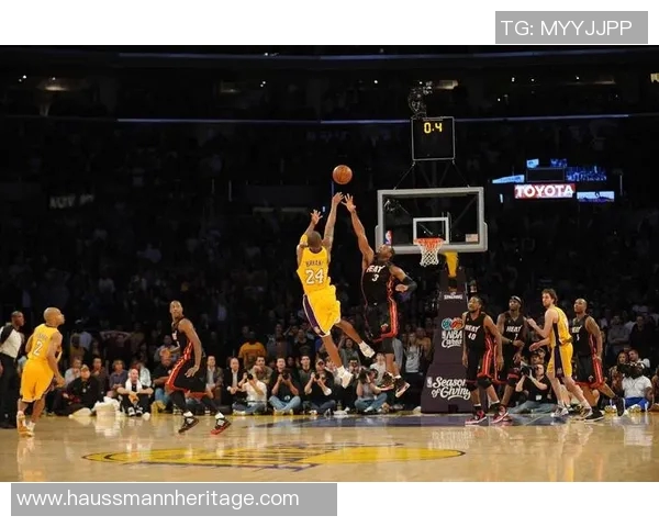 科比传奇：从篮球场上的巨星到全球偶像的辉煌旅程