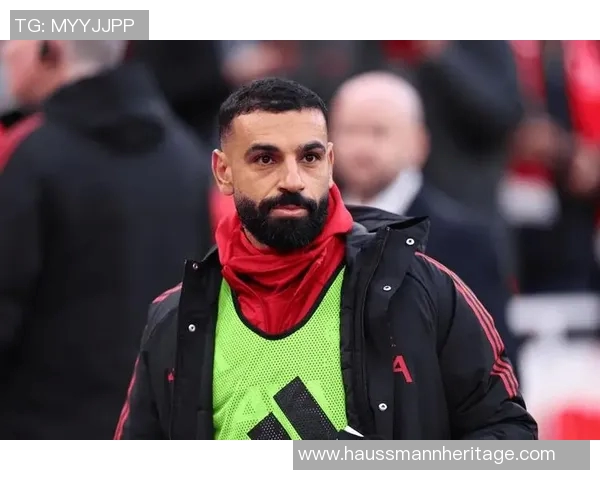 萨拉赫的传奇之路:从埃及小镇到世界足球巅峰的奋斗历程 萨拉赫的传奇之路:从埃及小镇到世界足球巅峰的奋斗历程